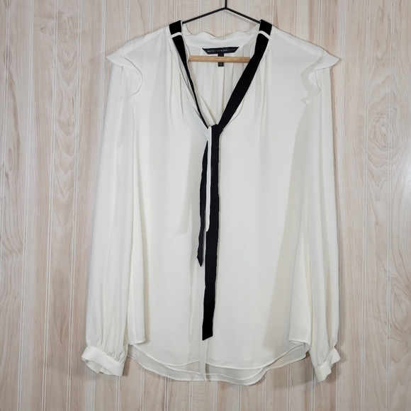 White House Black Market Velvet Tie Blouse Sz 10 - Picture 4 of 5